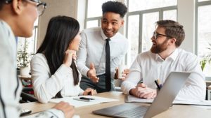 Skill Penting Yang Perlu Kamu Pelajari Sebelum Memasuki Dunia Kerja